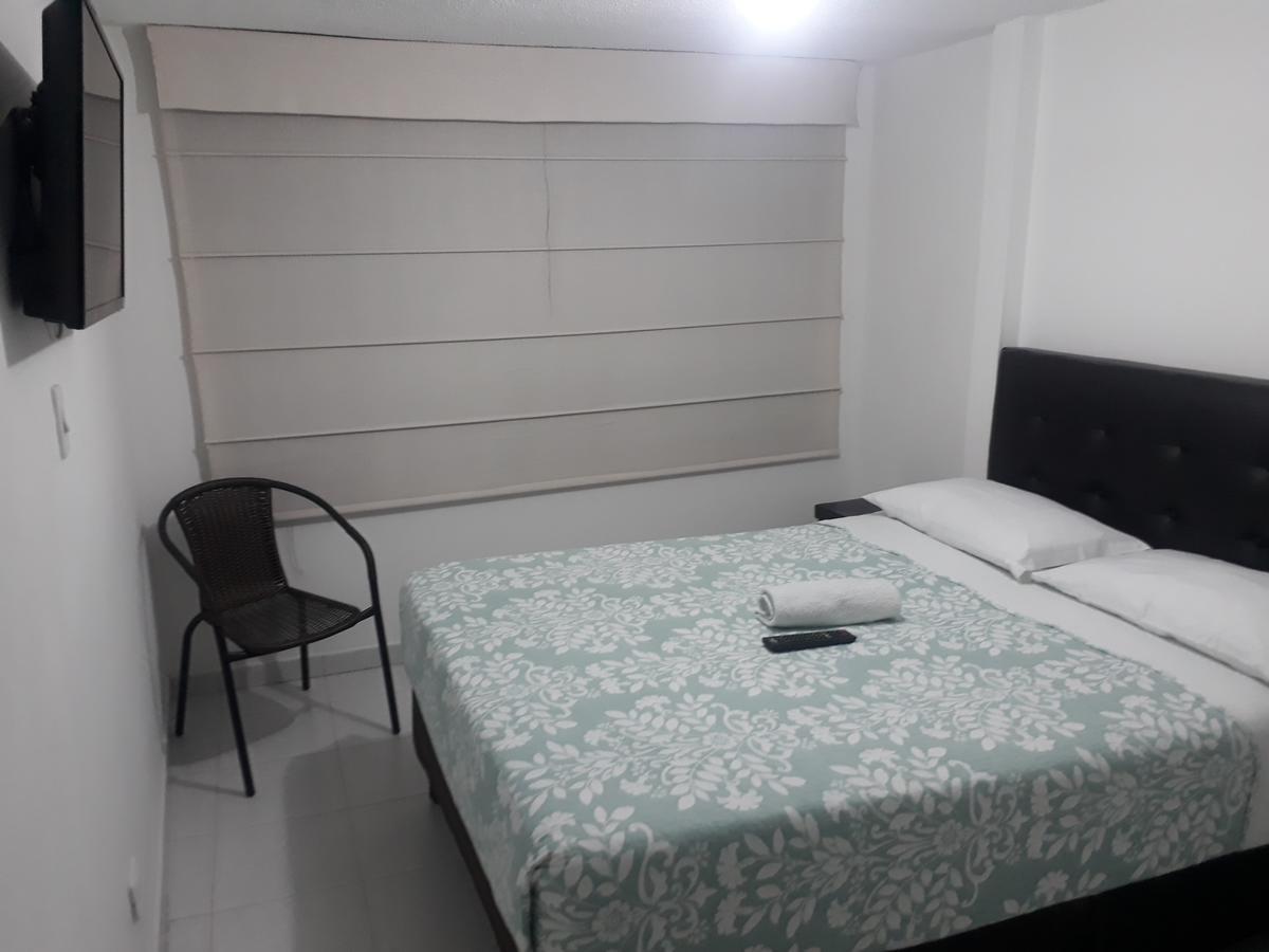 Aparta Hotel Victoria In โบโกตา ภายนอก รูปภาพ